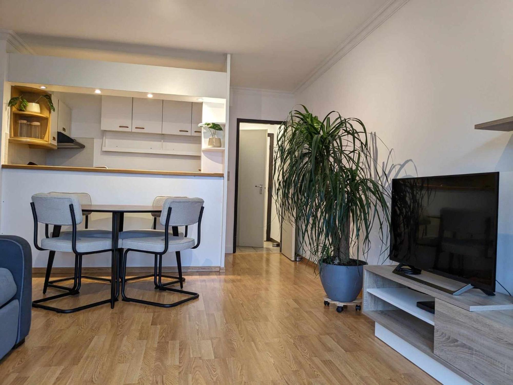 Vista Linda, Leuk Appartement Vlak Bij Zeedijk En Strand Oostende Exteriör bild